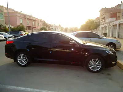 Kia optima black