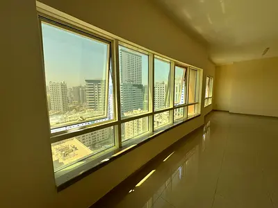 غرفتين ماستر وصاله مع غرفه ناني في المجاز 2 الشارقه للايجار السنوي - باركن فري - 4 حمام - موقع استراتيجي - تكيف مركزي - تسهيل في طريقه الدفع