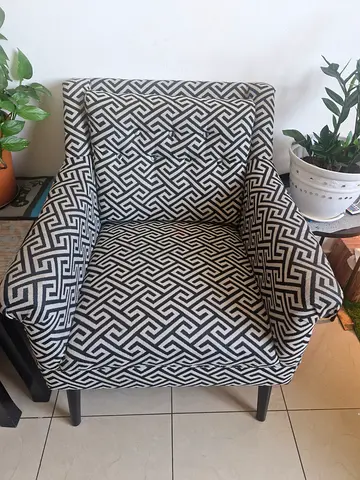 2 single seat sofa