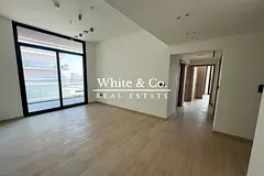 Corner Unit | 4 Chqs | Big Balcony|Vacant