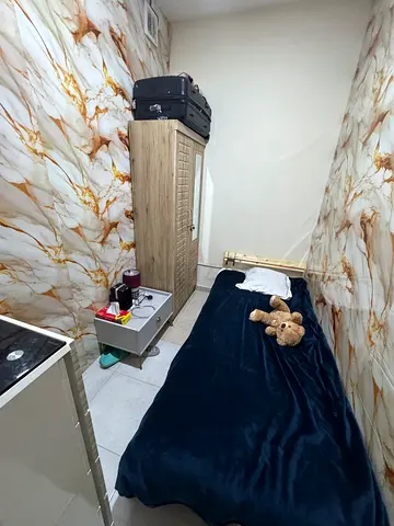 Room with partition