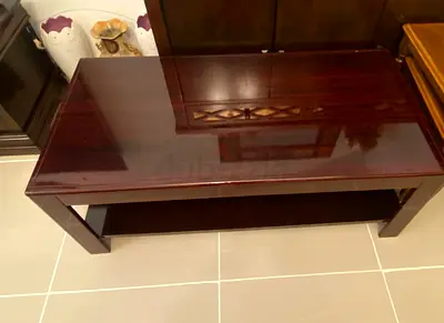 Coffee / tea table and 2 side tables
