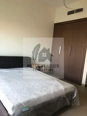 900 per month with all bills includes | next to metro | Balcony & City View