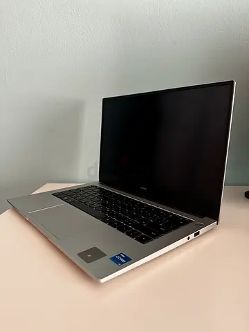 Huawei matebook D14 laptop ultrabook