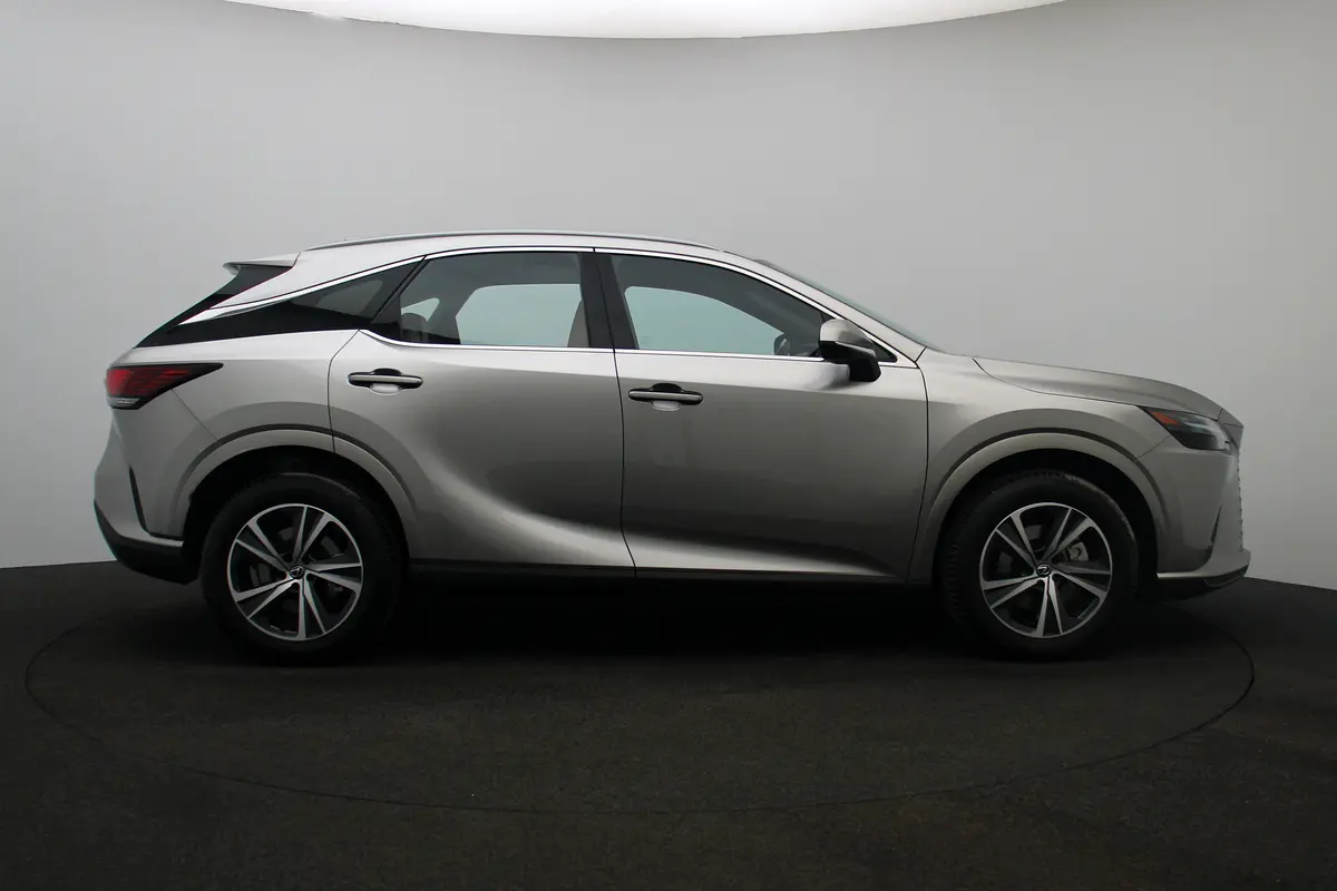 Lexus RX-Series 2025