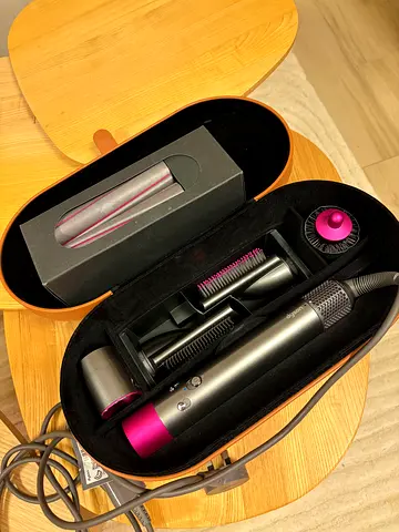 Dyson Airwrap complete set long barrels