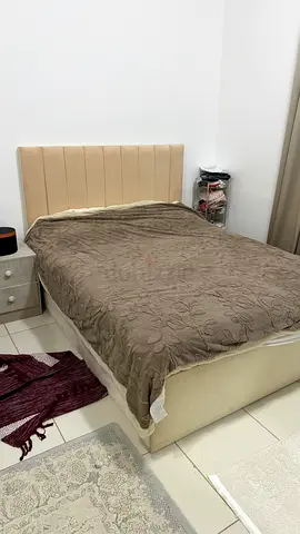 Queen size bed for sale