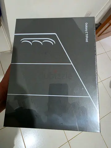 SAMSUNG TRIFOLD 512 GB CRAFTED BLACK ( TDRA ) NON ACTIVE