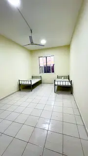 Executive Bed space For ( 8 persons )Tamil, Malayalam Telugu people in International City