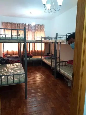 EXECUTIVE BED SPACE NEAR BANIYAS SQUARE  METRO STATION