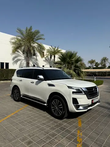 Nissan Patrol SE Platinum 2020 - GCC Specs - Pristine Condition