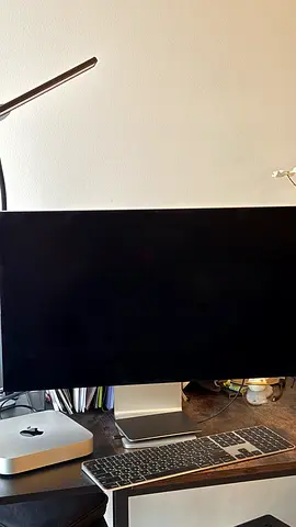 Apple Studio Display 27” 5K (5120×2880)
