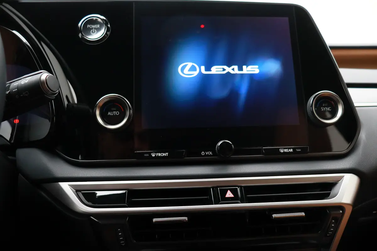 Lexus RX-Series 2025