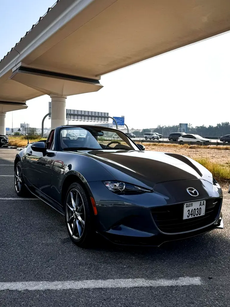 Mazda MX-5 2022 — photo 1 of 18