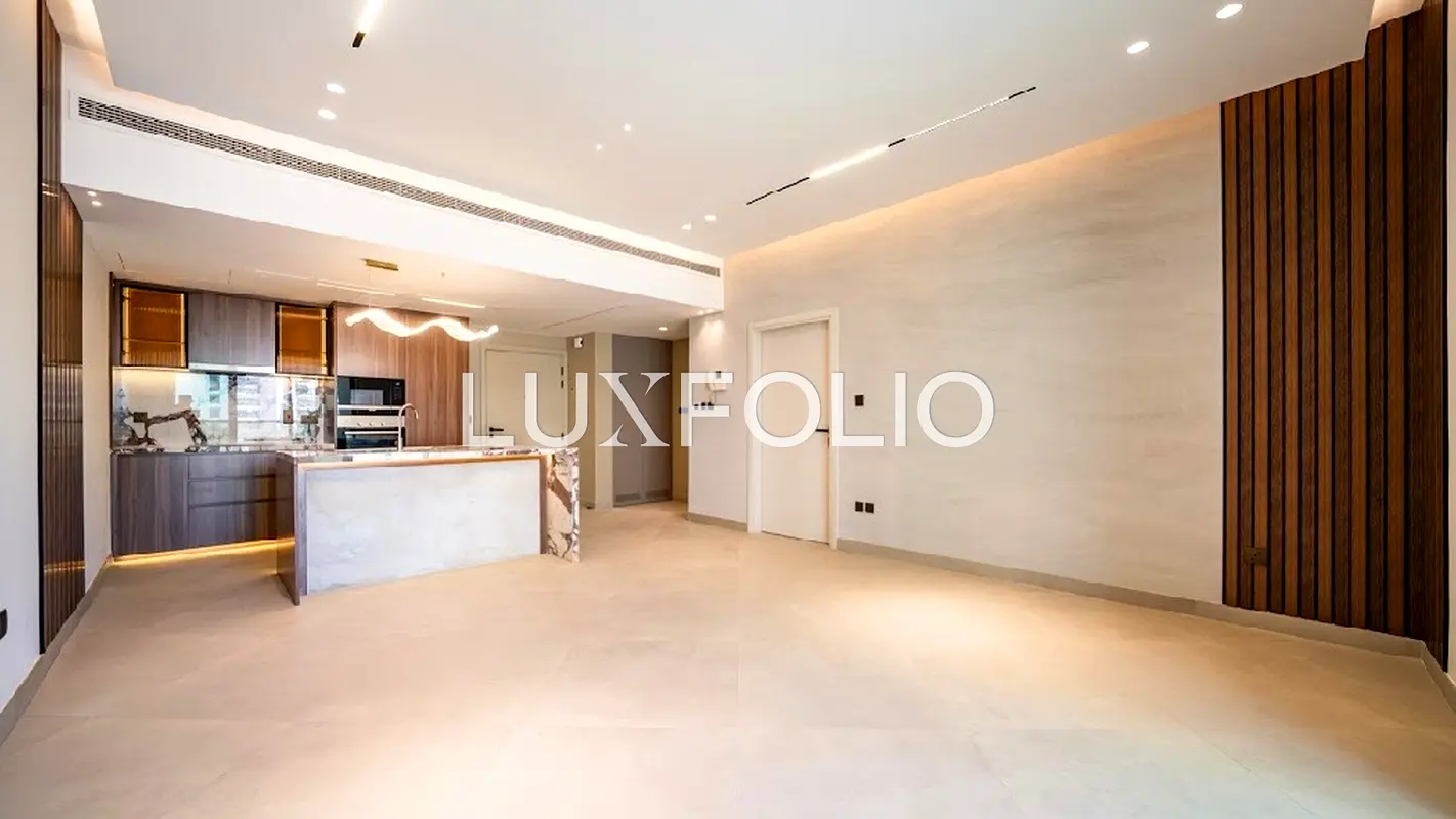 Fully Upgraded | Ready To Move In | Multiple Cheques
