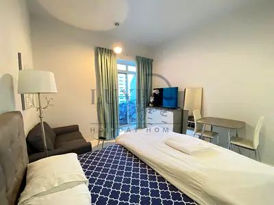 استوديو مفروش واسع || جاهز للسكن
