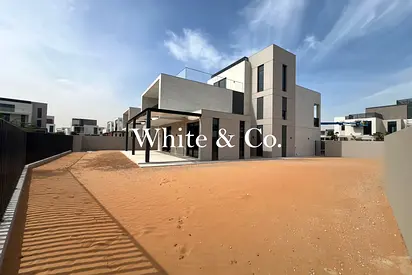 Large Plot | Turn Key | Stand Alone Villa