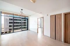 Marina View | Prime Spot | Bright and Spacious
