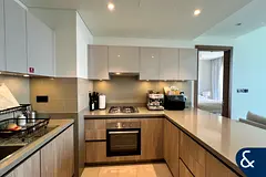 1 Bed | Unfurnished | Downtown Views
