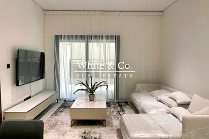 UPGRADED | FULLY FURNISHED | VACANT NOW