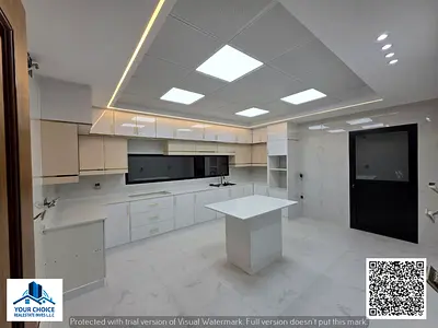 🏡 فيلا كلاسيكية للبيع - هيليو 2، عجمان 🔹 مساحة الأرض: 3,014 قدم مربع 🔹 مساحة البناء: 3,850 قدم مربع ✨ تفاصيل العقار: • تصميم كلاسيكي • مجلس واحد •