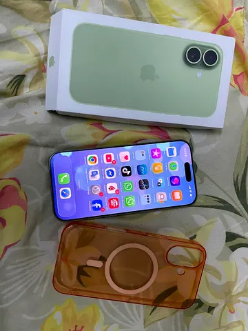 iphone 17 all good working original condition