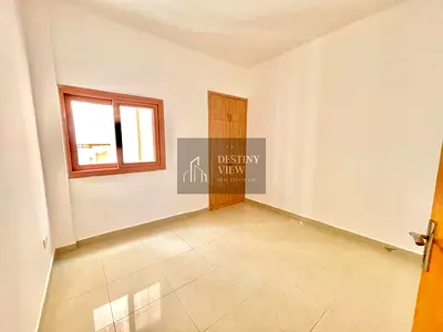 Luxury 2bhk no deposit with two bath near to park with balcony