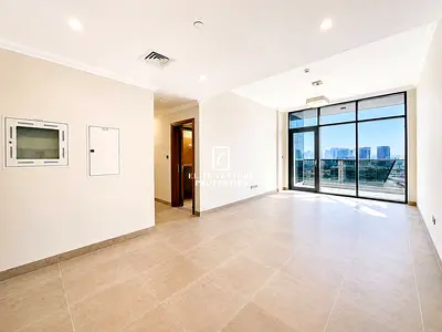 SPACIOUS 2-BHK+STORAGE | PRIME LOCATION