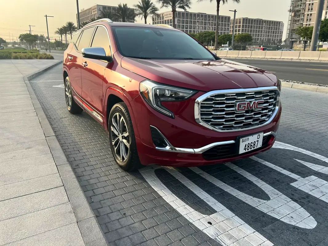 GMC Terrain 2019 — photo 1 of 5