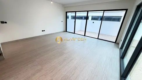 فيلا من 5 غرف نوم | تصميم الزاوية | مناظر متعددة | سانتوريني داماك لاجونز