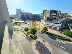 LAVISH LIKE NEW / NEAR TO MIRACLE GARDEN/ OPEN VIEW/ STUDIO / 48K