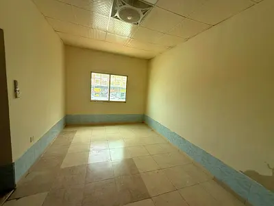 Studio apartment for annual rent in Al Muwaihat 3, Ajman. Prime location close to all amenities and with easy access to the Dubai exit. The studio fe