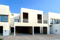Single Row | Vastu | Popular community
