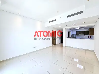 Kitchen Appliances, Big Size, Prime Location