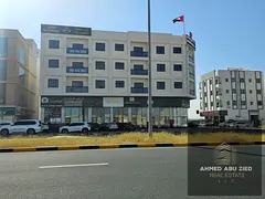 new building for sale in alia ajman has 18 1bedroom unit and 4 studios