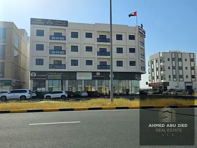 new building for sale in alia ajman has 18 1bedroom unit and 4 studios