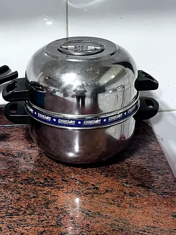 Stainless Steel Electric Kettle / Water Boiler (Used)