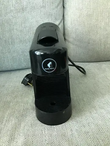 Julius Meinl Inspresso Pinta coffee machine