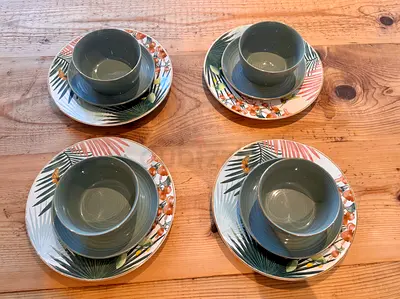 Tropical tableware set 12 pieces