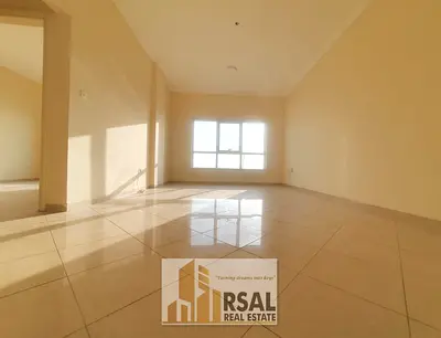 Specious 1BHK With 2Bathroom/Family Building/Near Mahila Road