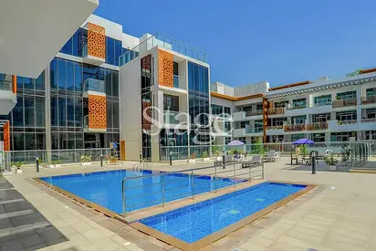 Garden Views | Big Studio | Prime Location