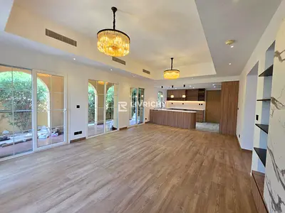 RENOVATED | FLEXIBLE PAYMENTS | VACANT