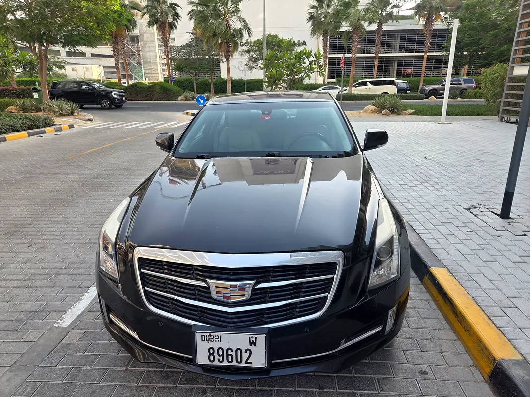 Cadillac ATS 2015 — photo 1 of 11