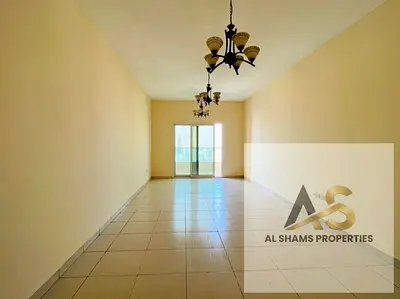 PARKING FREE GET 2BHK FOR FAMILY OPPOSITE SAHARA