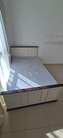 120x200 Wooden bed for sale with mattress