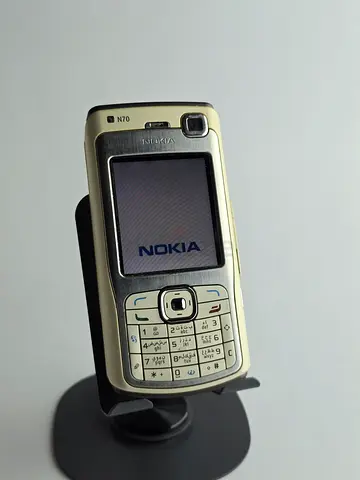 Nokia N70
