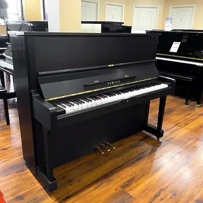 Yamaha U1