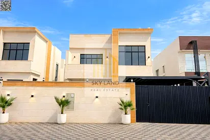 Super deluxe finishing, prime location, very high-end finishing, freehold ownership, open to all nationalities