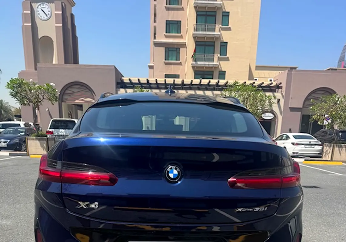 BMW X4 2024 — photo 1 of 8