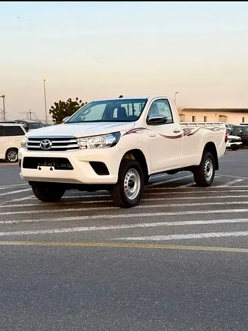 Toyota Hilux Single Cab Base 2026 GCC Specs
